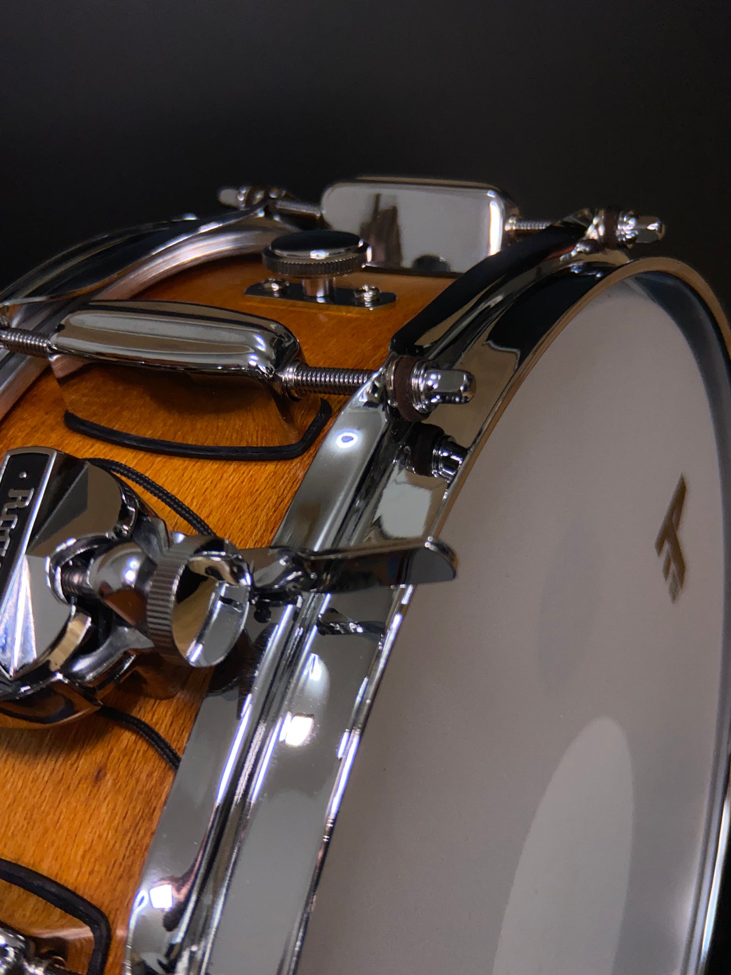 14" x 5" BearCustom Dynasonic Replica Snare, 5-Ply Buche, Vintage Sunburst